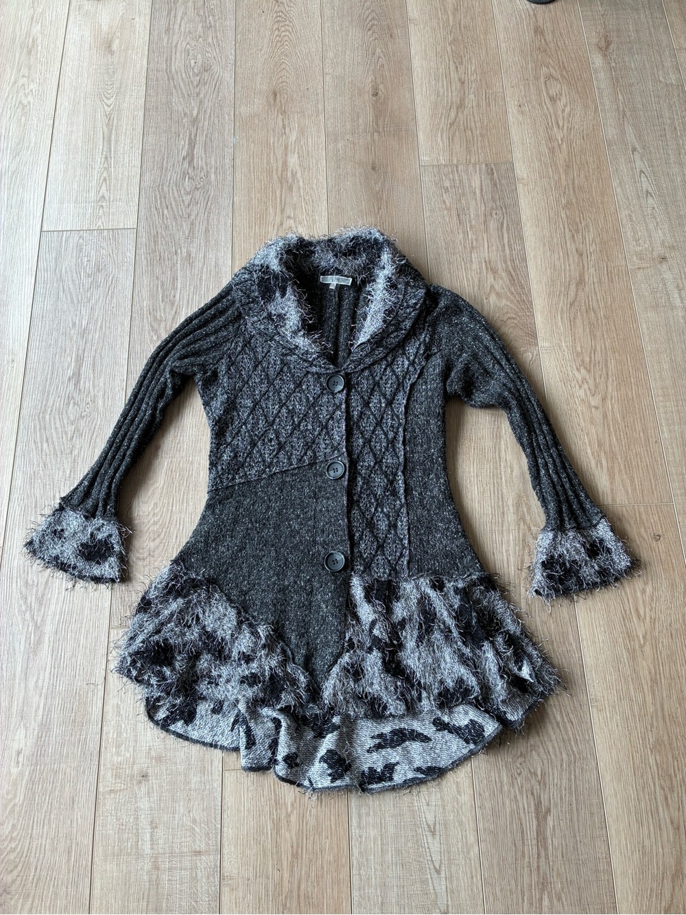 Whimsigoth Liquid Gray Faux-Fur Trim Button-Front Women's Cardigan Long Sleeve L
